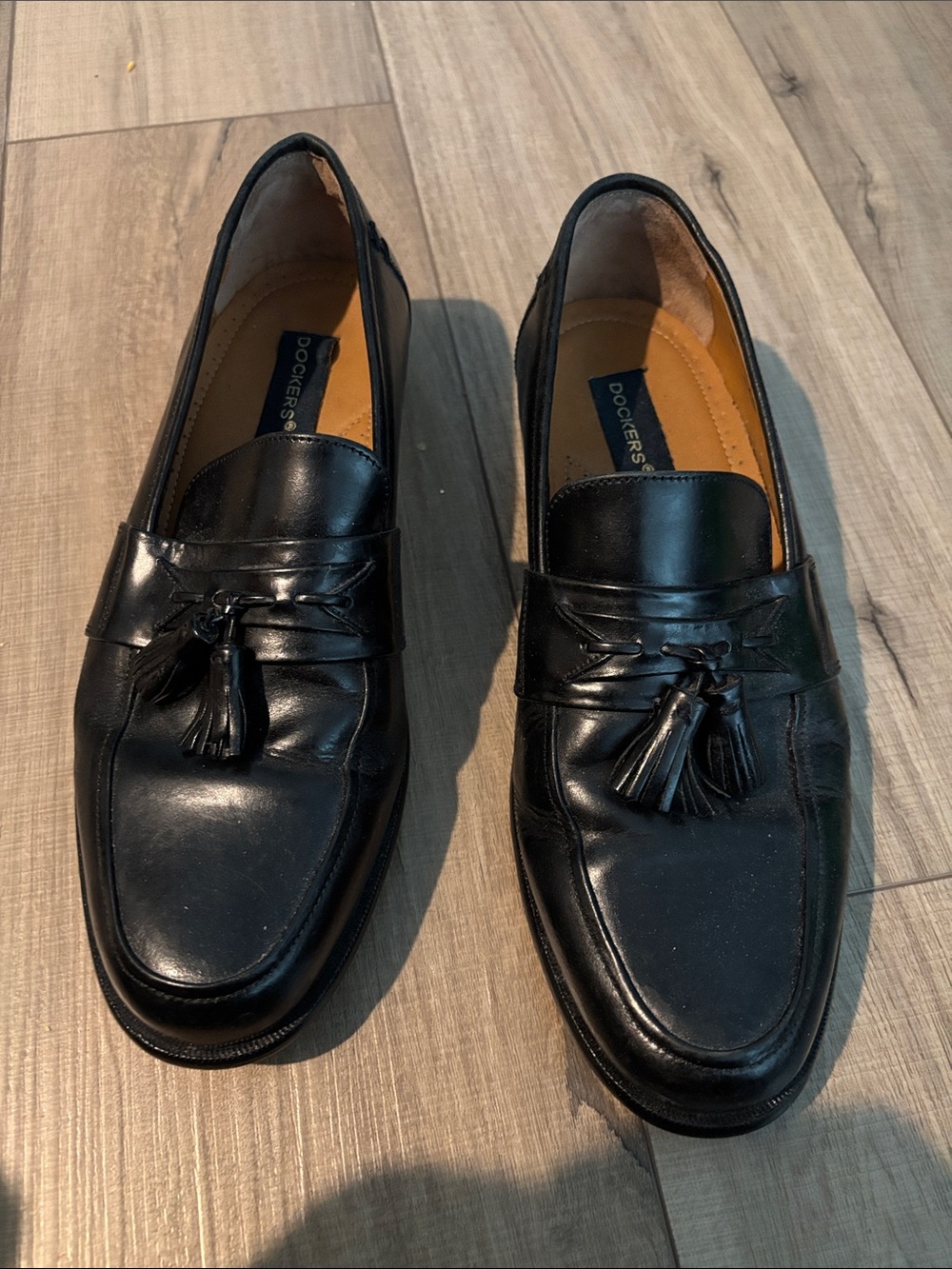 Men Dockers loafers size 8
